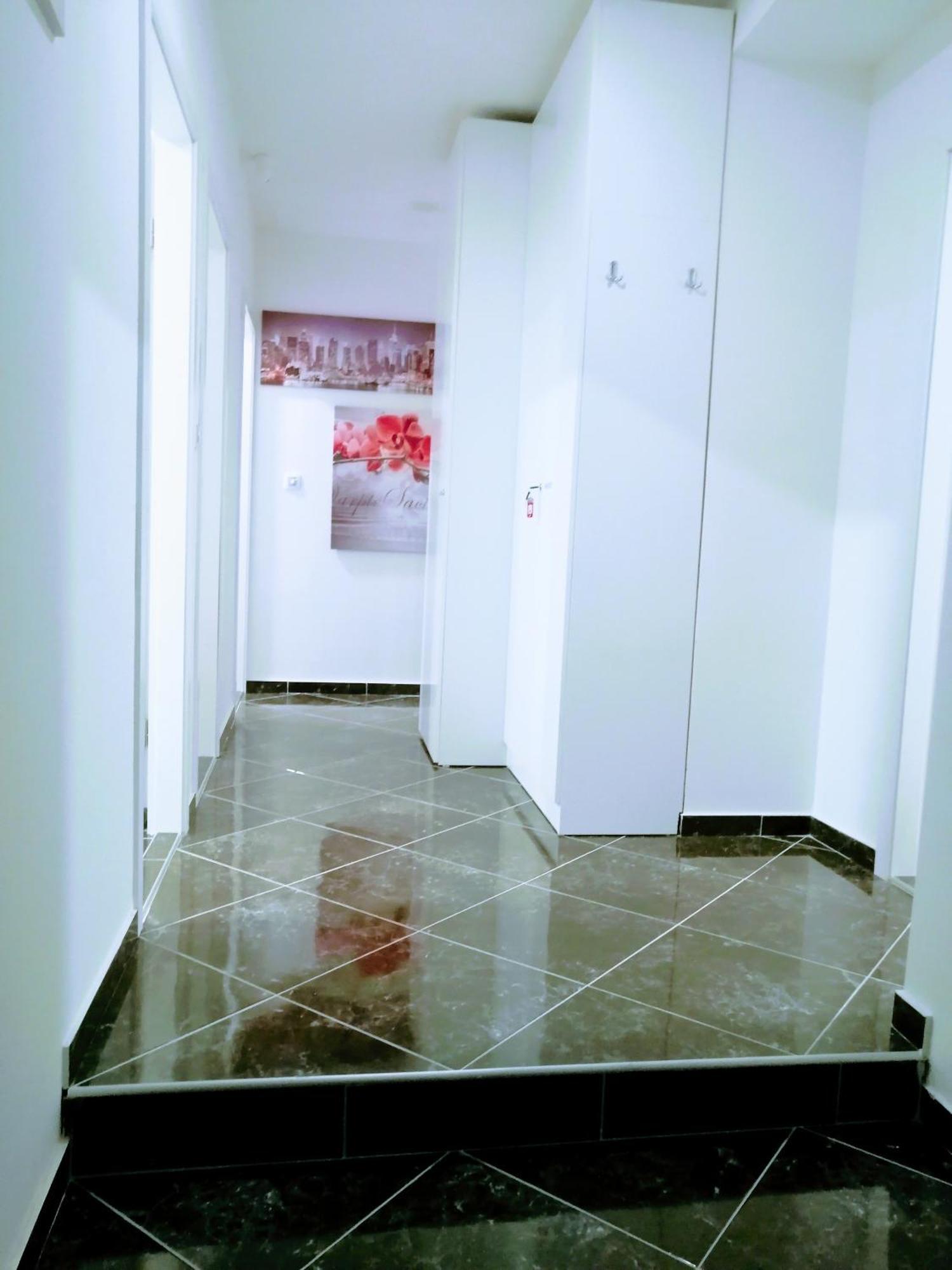 Pula Center - Studio Apartments Ngoại thất bức ảnh